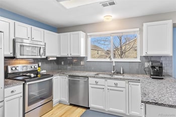 10566 Hyacinth Pl, Highlands Ranch, CO 80129