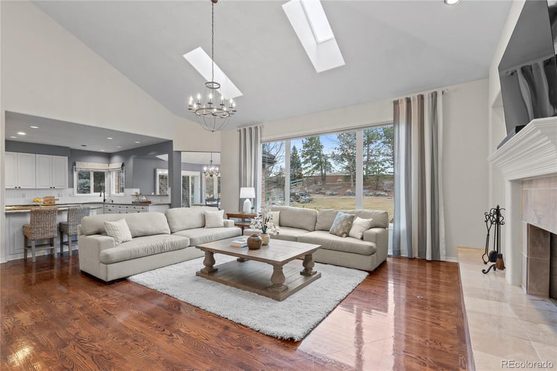 9141 Roundtree Dr, Highlands Ranch, CO 80126