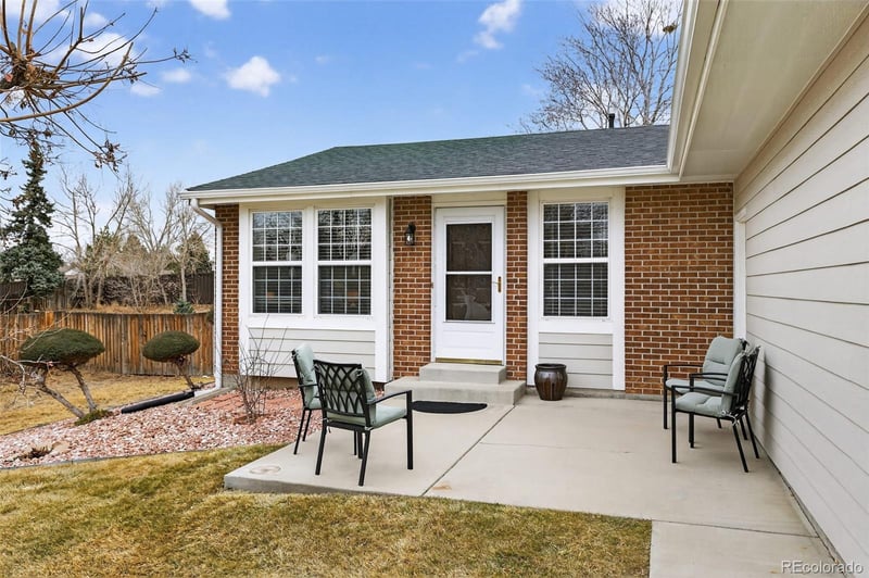 18231 Crestline Cir, Centennial, CO 80015