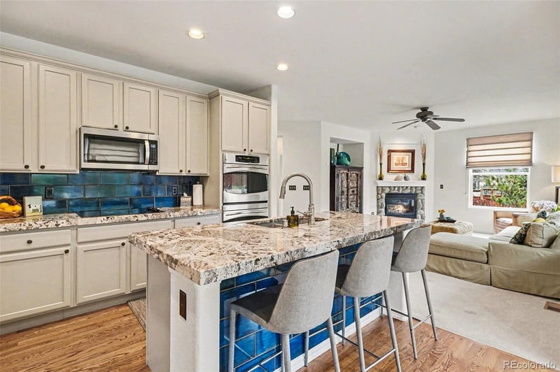 9229 Aspen Creek Way, Highlands Ranch, CO 80129