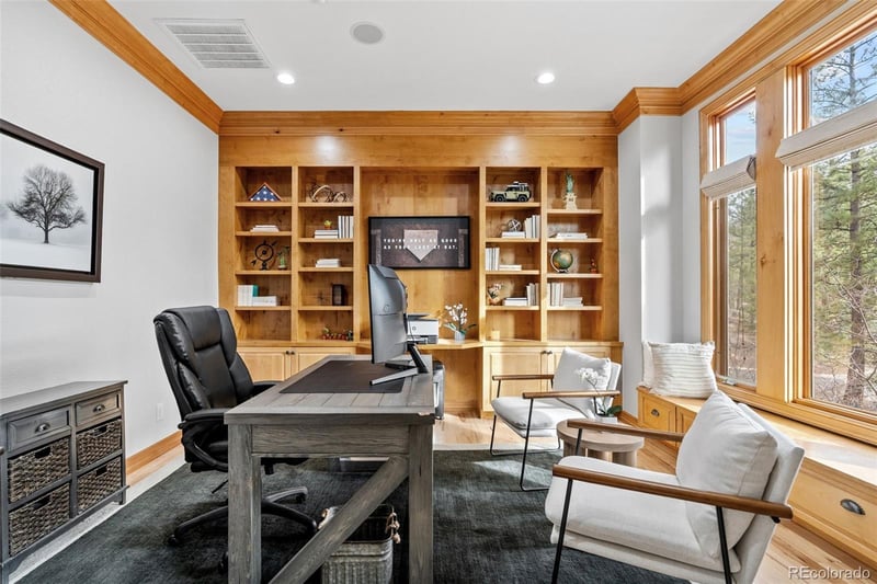 226 Hidden Valley Ln, Castle Rock, CO 80108