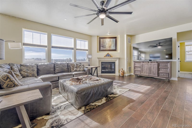 8247 Country Club Pw, Aurora, CO 80016