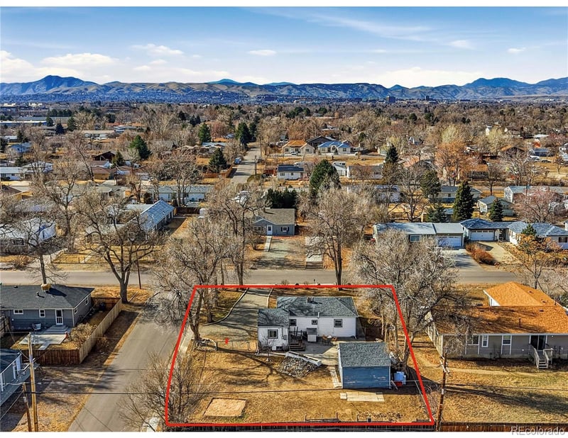 90 Kendall St, Lakewood, CO 80226