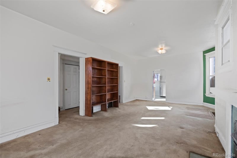 1060 Cook St, Denver, CO 80206