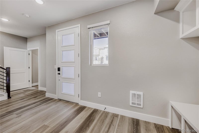 15514 Washburn Ave, Lakewood, CO 80228