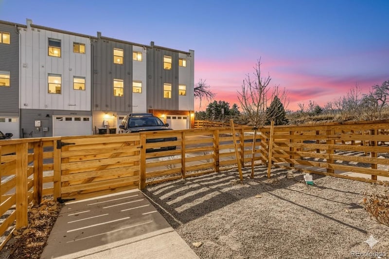 15172 W 69th Pl, Arvada, CO 80007