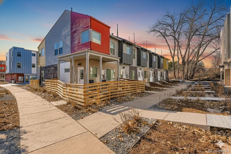 15172 W 69th Pl, Arvada, CO 80007