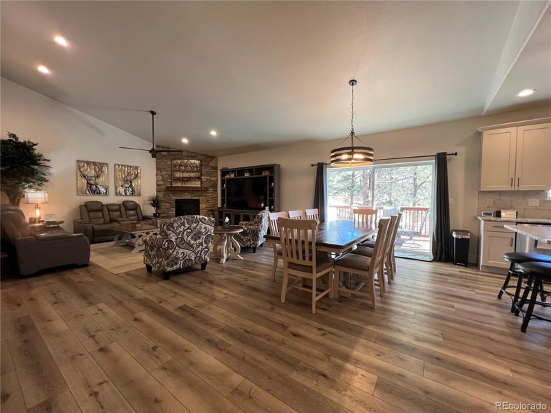 348 Duesouth Rd, Florissant, CO 80816