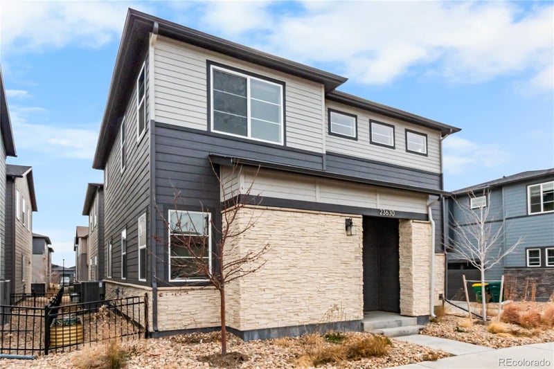 23630 41st Ave, Aurora, CO 80019