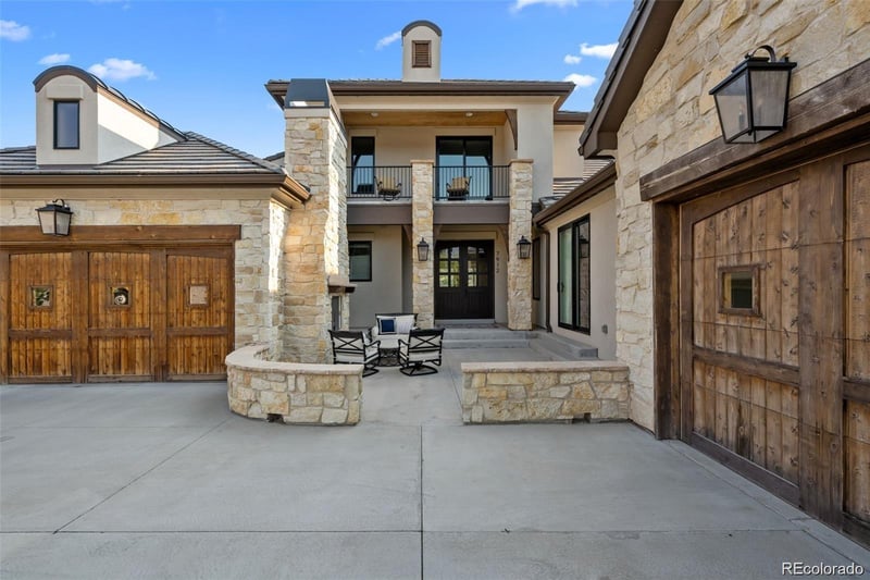 7912 Raphael Ln, Littleton, CO 80125