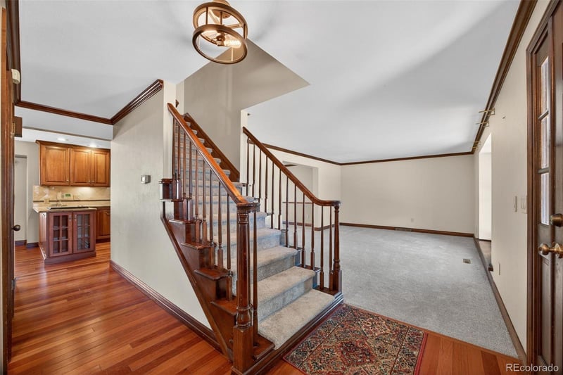 8043 Jackson St, Centennial, CO 80122