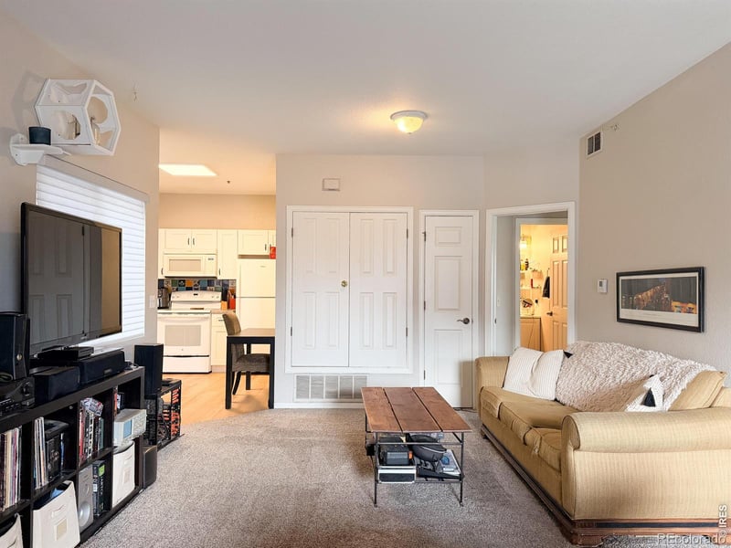 50 19th Ave #68, Longmont, CO 80501