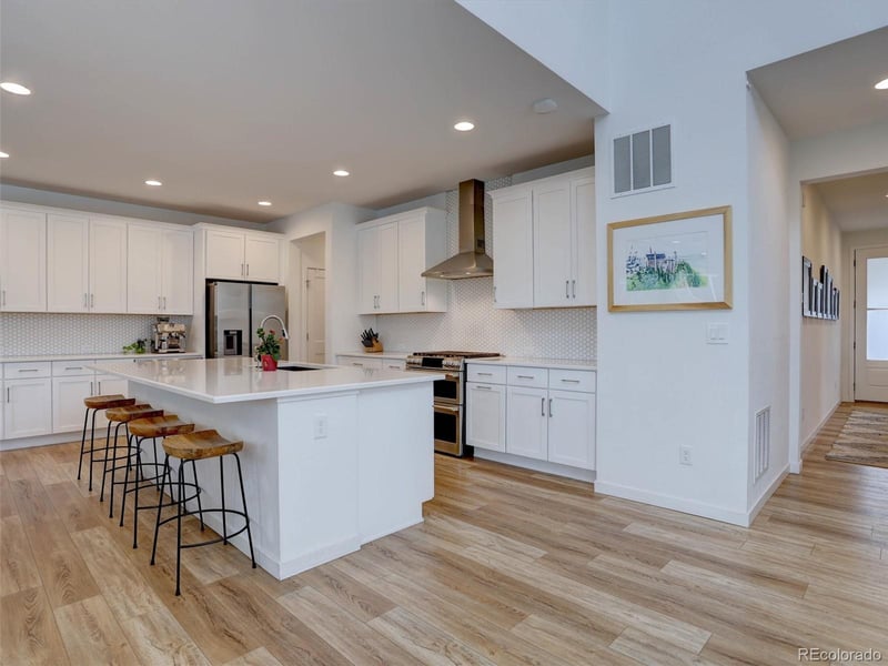 11246 Bellsong Ln, Littleton, CO 80125