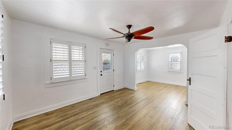 6090 10th Ave, Lakewood, CO 80214