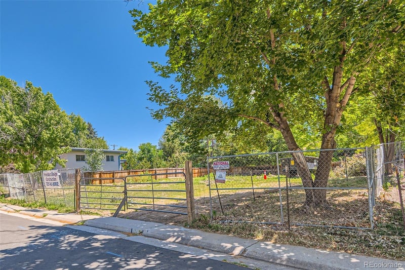 3372 Albion St, Denver, CO 80222