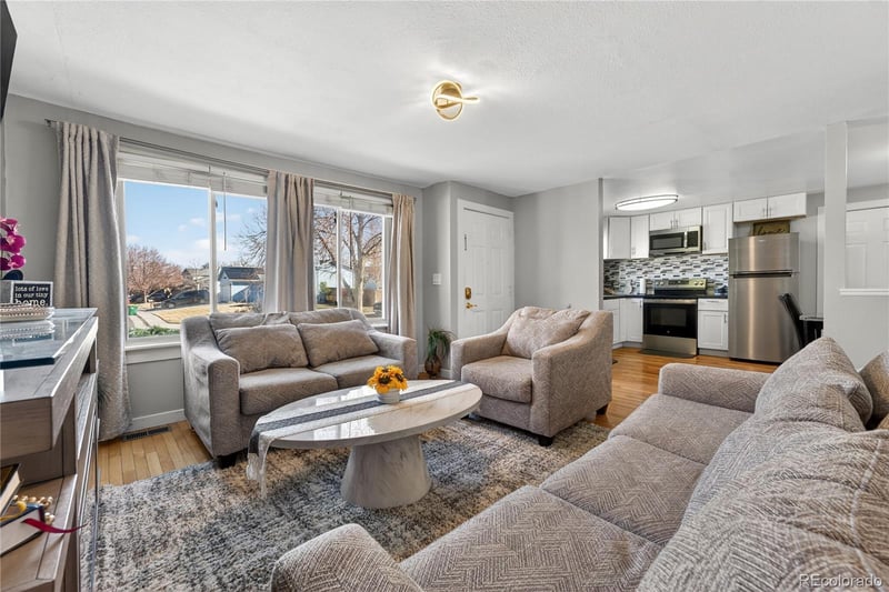 1455 Bahama St, Aurora, CO 80017