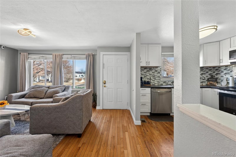 1455 Bahama St, Aurora, CO 80017