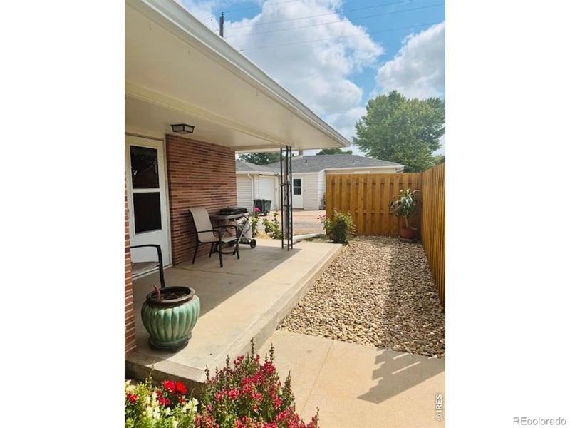 315 Emerson St, Holyoke, CO 80734