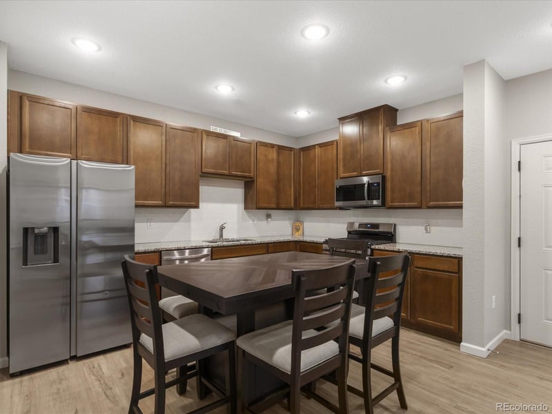 9981 Victoria Pl #202, Littleton, CO 80127