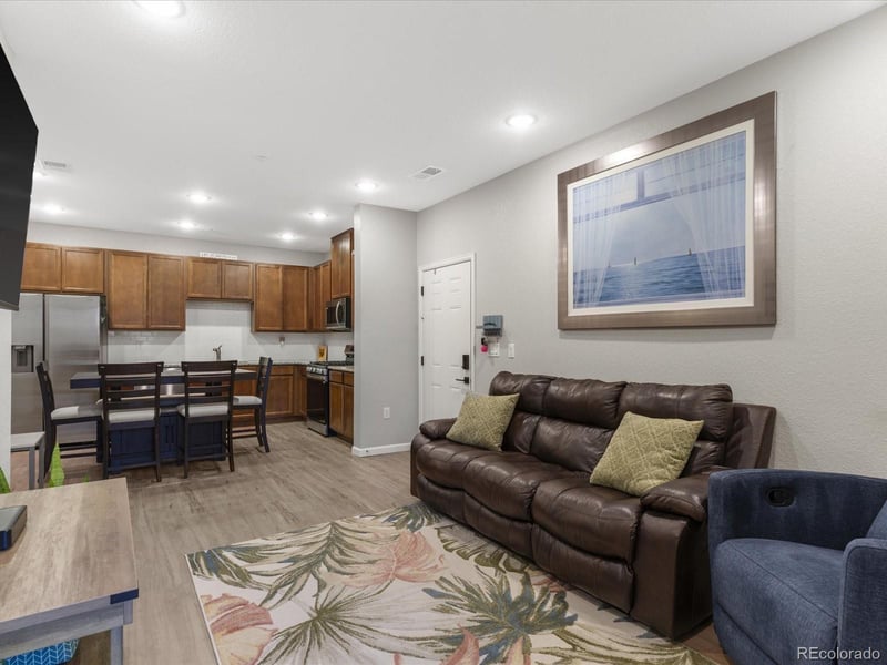 9981 Victoria Pl #202, Littleton, CO 80127