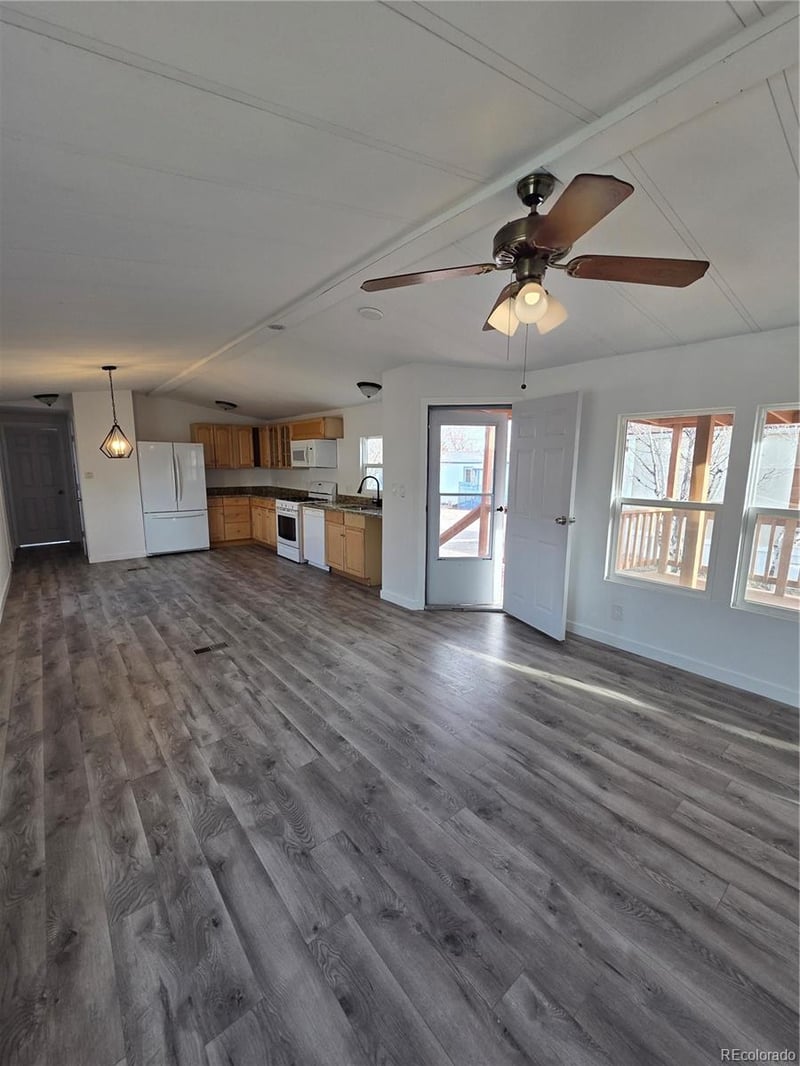 1560 E St, Golden, CO 80401