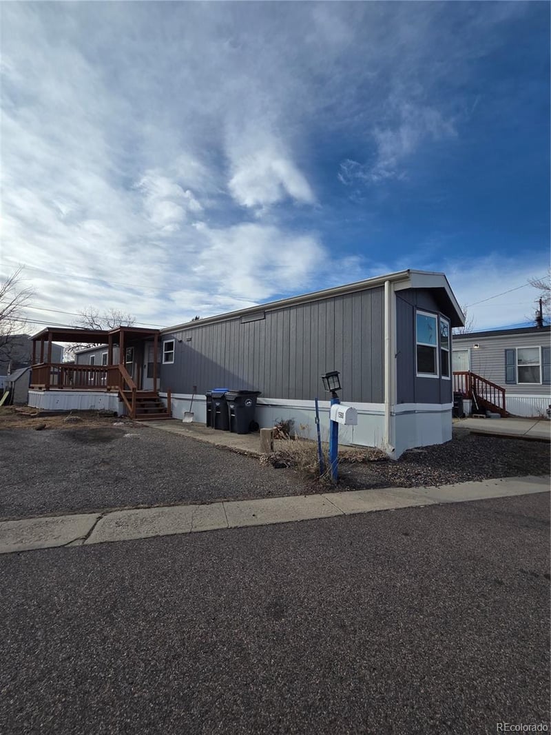 1560 E St, Golden, CO 80401
