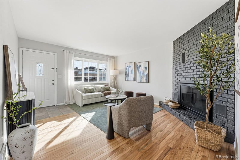 1373 103rd Ave, Northglenn, CO 80260