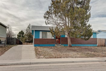 14832 Elmendorf Pl, Denver, CO 80239