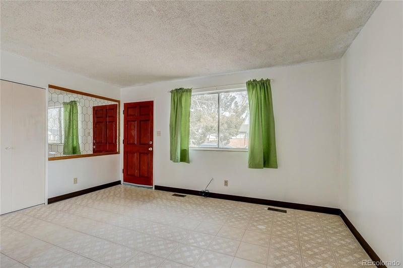 14832 Elmendorf Pl, Denver, CO 80239