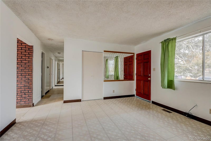 14832 Elmendorf Pl, Denver, CO 80239