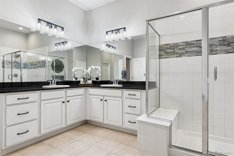 22500 Eads Cir, Aurora, CO 80016