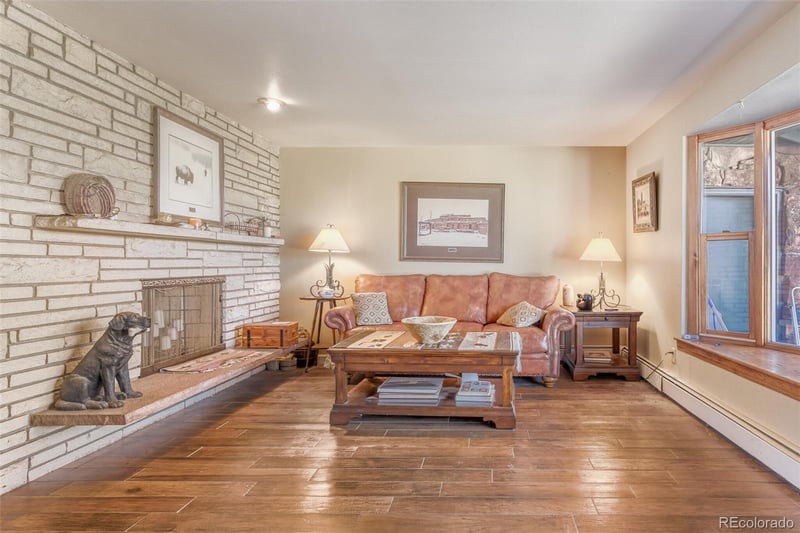 6000 S Eaton Ln, Littleton, CO 80123