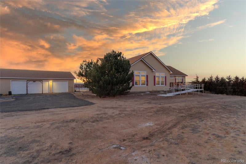 4241 Meadow Lark Rd, Fort Lupton, CO 80621