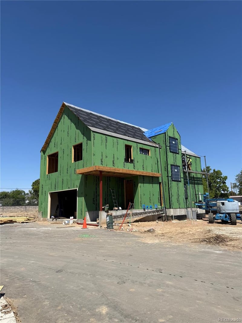 633 Lombardi Cir, Louisville, CO 80027