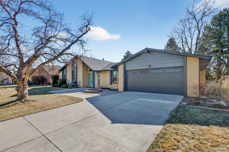 6696 Rowland Ave, Littleton, CO 80128