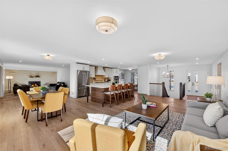 6696 W Rowland Ave, Littleton, CO 80128