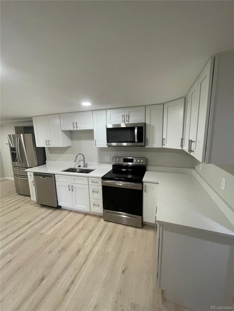 3210 Longfellow Pl, Denver, CO 80221