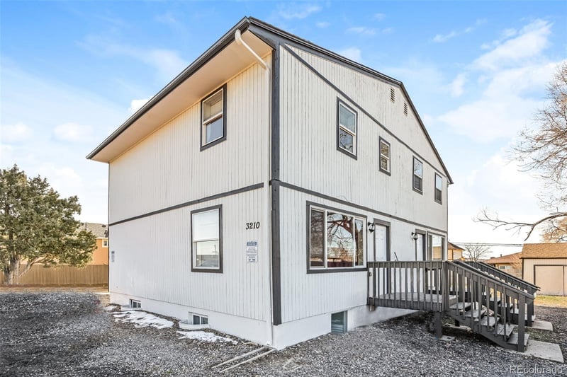 3210 Longfellow Pl, Denver, CO 80221