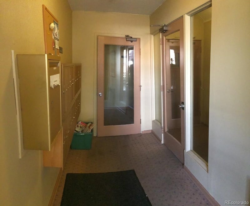 1101 Bellaire St #202, Denver, CO 80220
