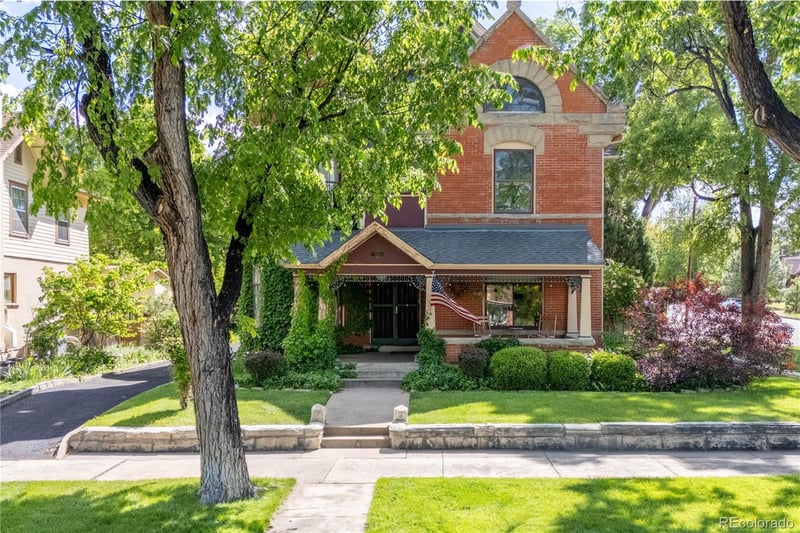 326 W Pitkin Ave, Pueblo, CO 81004