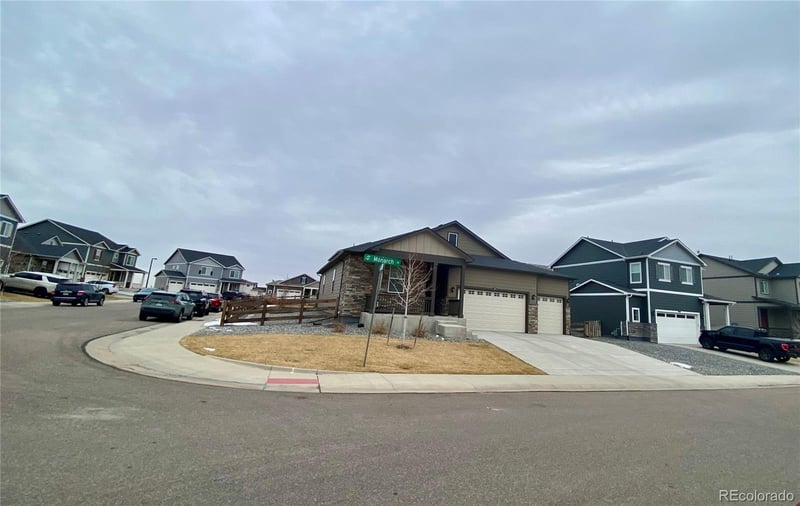 108 Monarch St, Bennett, CO 80102