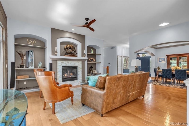 4988 Delaware Dr, Larkspur, CO 80118