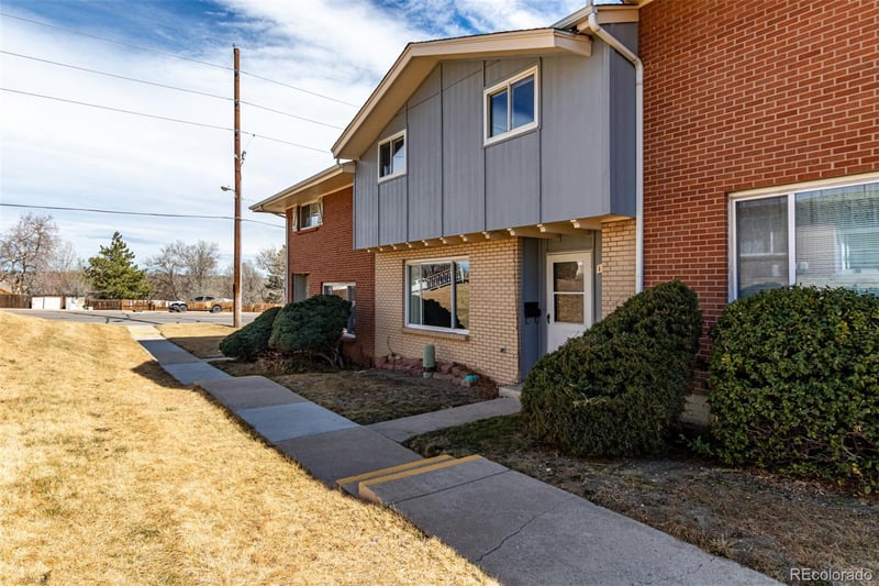 1104 88th Ave, Thornton, CO 80260