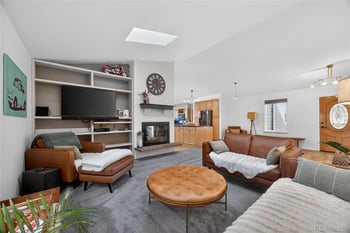 8195 Newport Way, Centennial, CO 80112