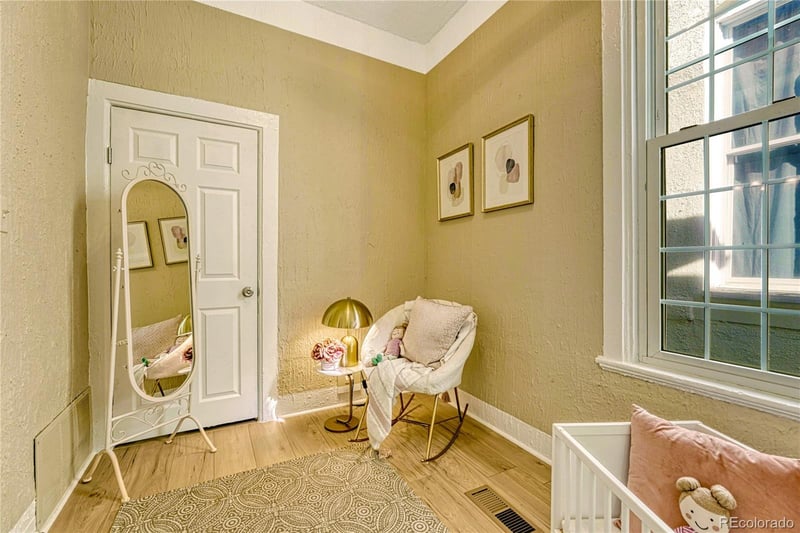 2922 Glenarm Pl, Denver, CO 80205