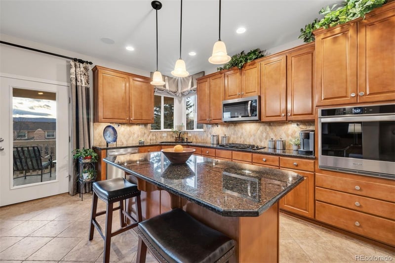 2129 Diamond Creek Dr, Colorado Springs, CO 80921