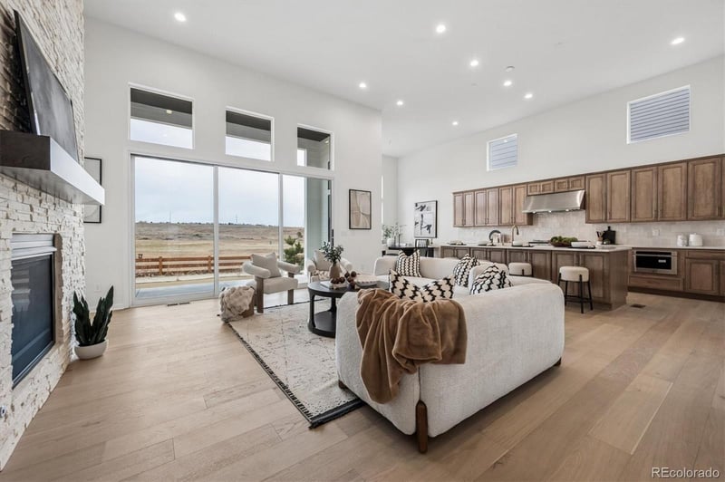 12851 Roxbury Pl, Littleton, CO 80127