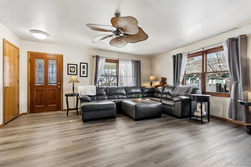 1200 Arapahoe Ave, Berthoud, CO 80513