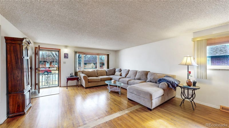 6141 Hoyt St, Arvada, CO 80004