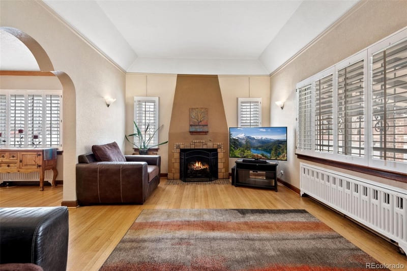 2995 Albion St, Denver, CO 80207